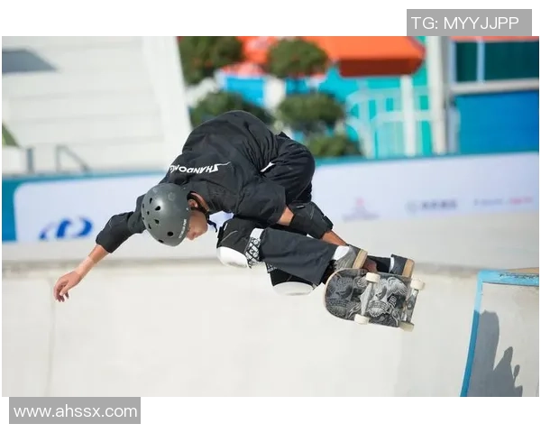 滑板战术解析：西安滑板队如何构建高效反击体系与战术配合