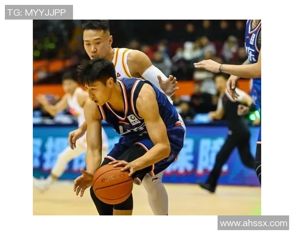 深圳篮球队的盯防革新探索与实践解析助力球队崛起之路 深圳篮球队的盯防革新探索与实践解析助力球队崛起之路